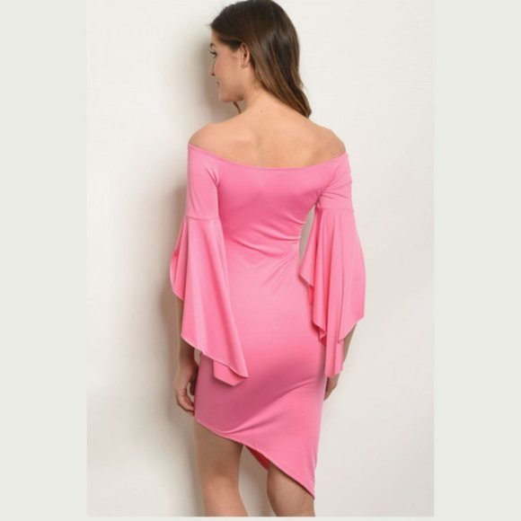 Long bell sleeve scoop neck bodycon dress. - Picture 2 of 2